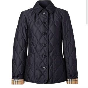 NWOT Burberry Fernleigh Quilted Jacket